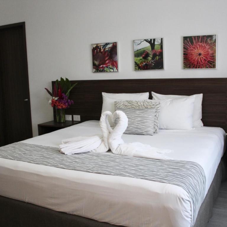 Mesón de la Luna Hotel & Spa - King Suite with Spa Bath - 6