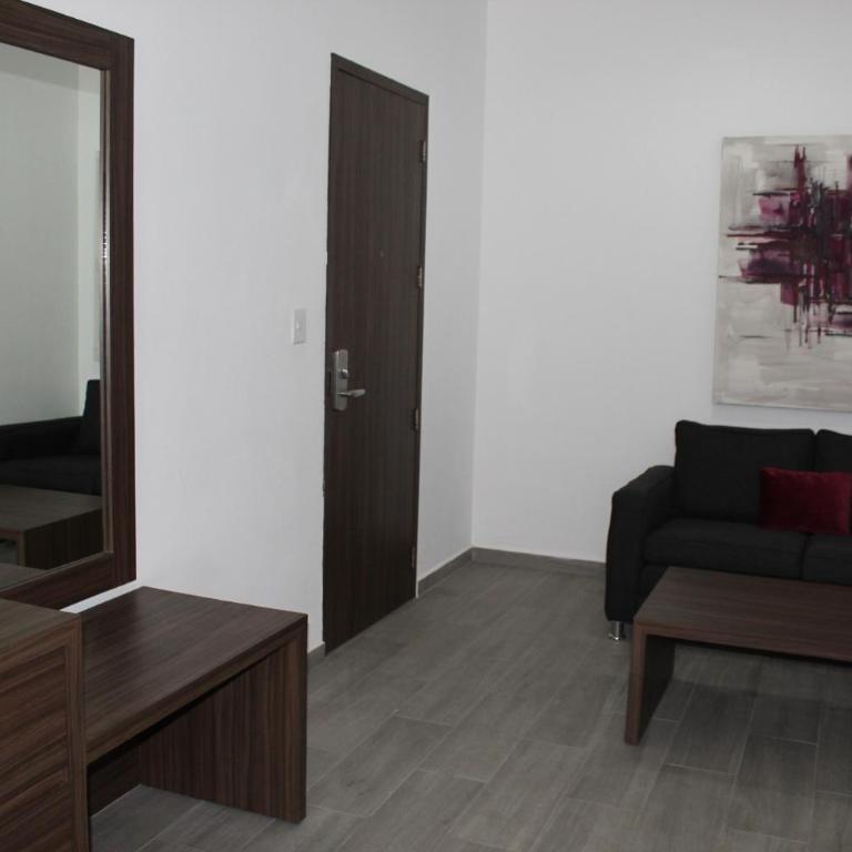 Mesón de la Luna Hotel & Spa - King Suite with Spa Bath - 9