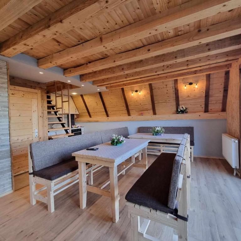 Vila Suvo vrelo sa unutrašnjim bazenom i saunom Jahorina - Villa with Private Pool - 20