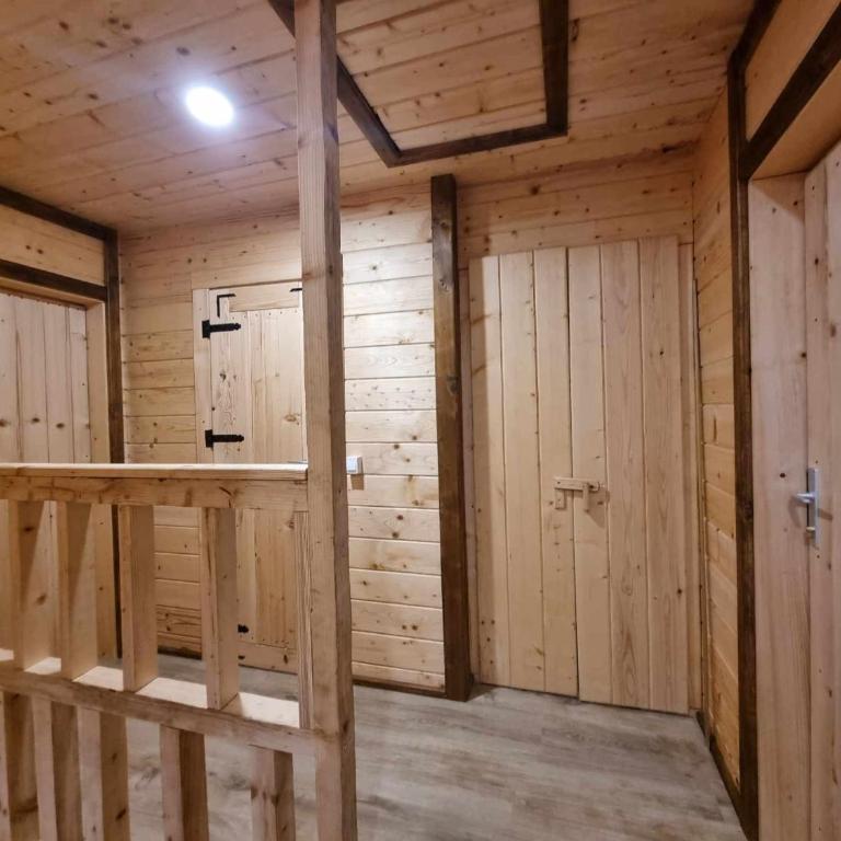 Vila Suvo vrelo sa unutrašnjim bazenom i saunom Jahorina - Villa with Private Pool - 39