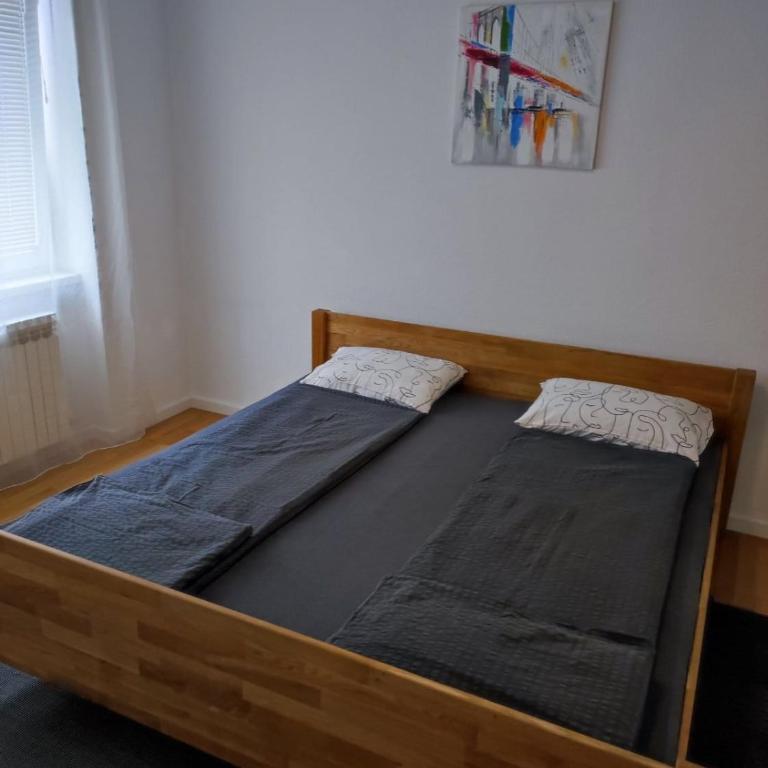 Dino's spacious place - Two-Bedroom Apartment - 1