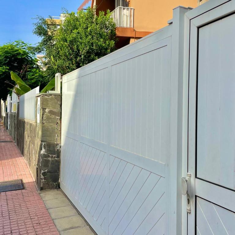 Las Brisas 2 by SunHousesCanarias - One-Bedroom Apartment - 30