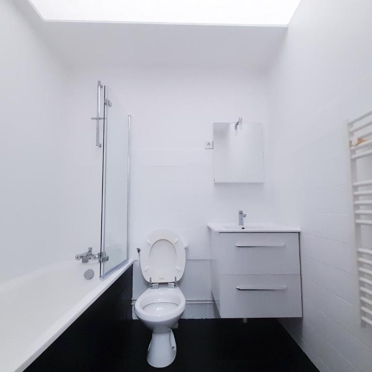 Duplex lumineux avec bureau séparé dans le centre - Appartement 1 Chambre - 17