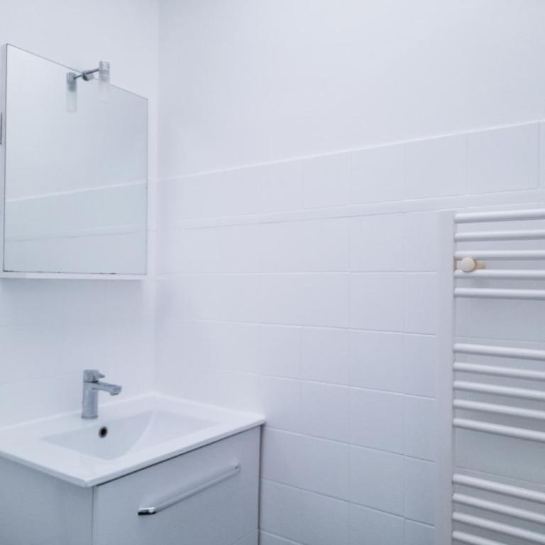 Duplex lumineux avec bureau séparé dans le centre - Appartement 1 Chambre - 16