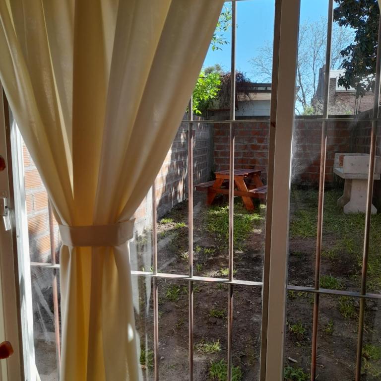 AYNA Alojamiento, situado en el centro de Villa Elisa, Entre Rios - One-Bedroom House - 3