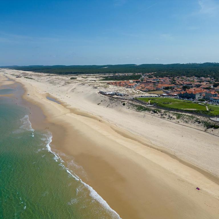 Maison neuve climatisée, 8 pers, proche plages, surf, Wi-Fi, terrasse, parking, ménage inclus - FR-1-319-526 - Maison de Vacances - 2