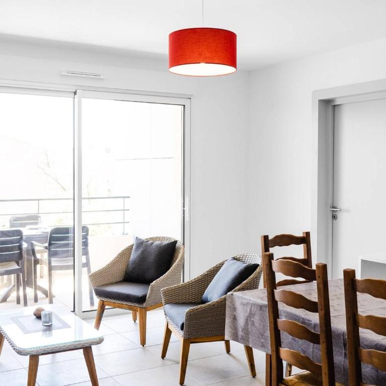 Appartement T3 moderne avec WIFI, parking sécurisé et à 300m de la plage - FR-1-409-160 - Apartment - 4