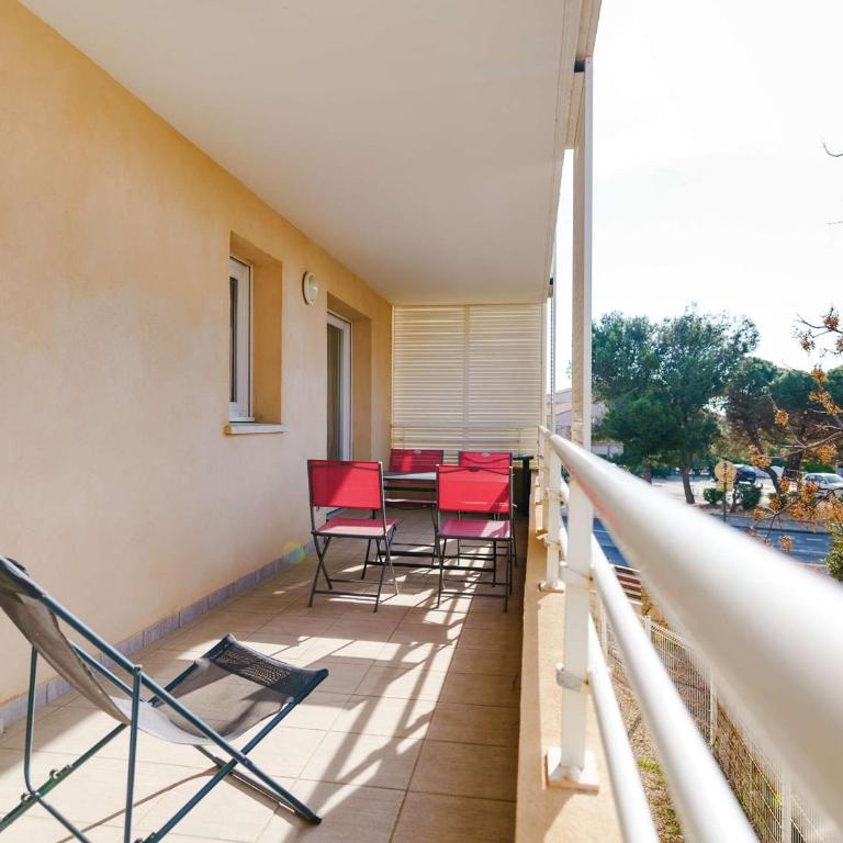 Charmant T3 à 300m de la plage, Balcons, Parking, Proche Commerces, Narbonne-Plage - FR-1-409-169 - Apartamento - 7