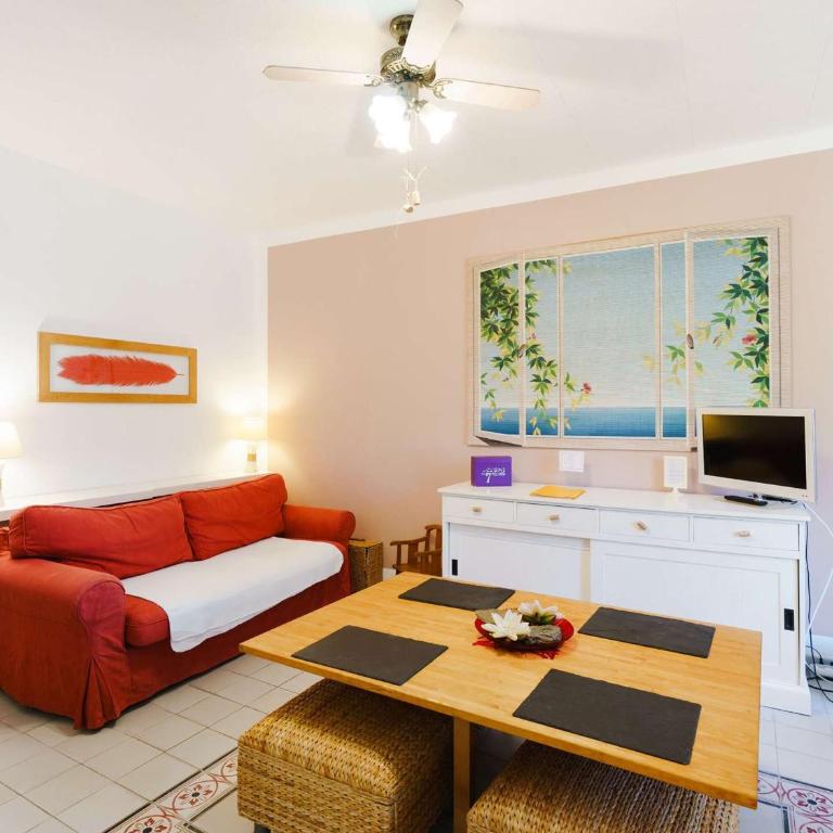 Charmant gîte de 55 m² au cœur d'un domaine viticole à 2 km de Narbonne-Plage, idéal pour 5 pers. - FR-1-409-177 - Apartment - 2