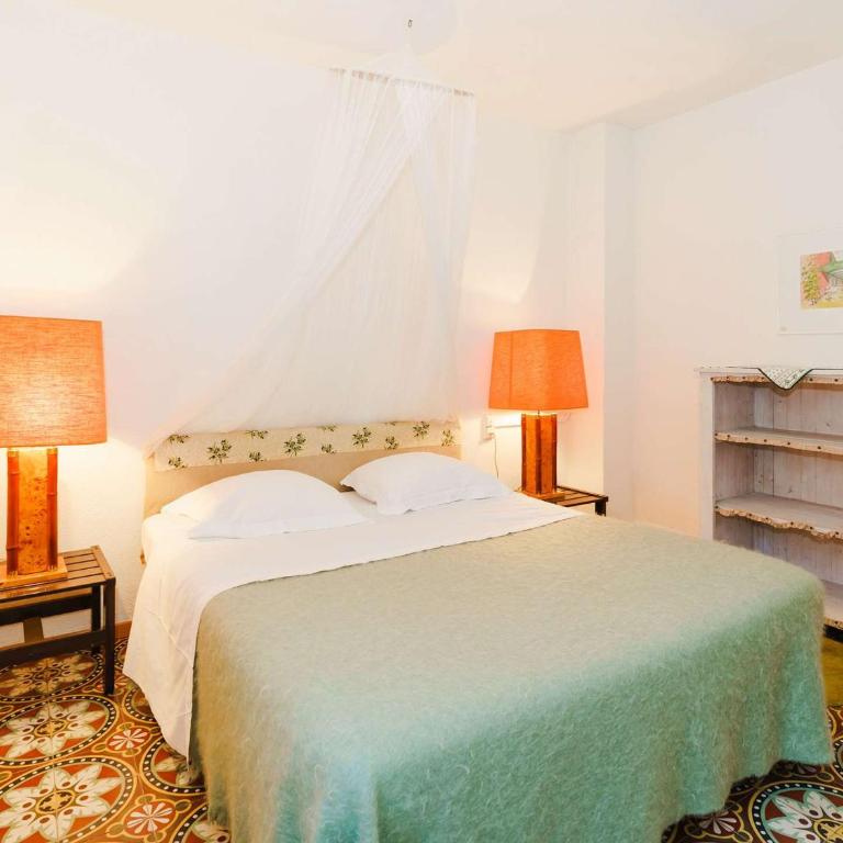 Appartement Spacieux dans Domaine Viticole à 2 km de Narbonne-Plage, 3 Chambres, Accès WiFi Inclus - FR-1-409-180 - Apartment - 6