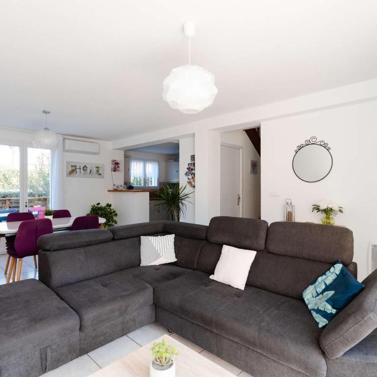 Pavillon climatisé 6 pers proche plage avec terrasses, wifi, parking privé, et tout confort à Narbonne-Plage - FR-1-409-209 - Villa - 5