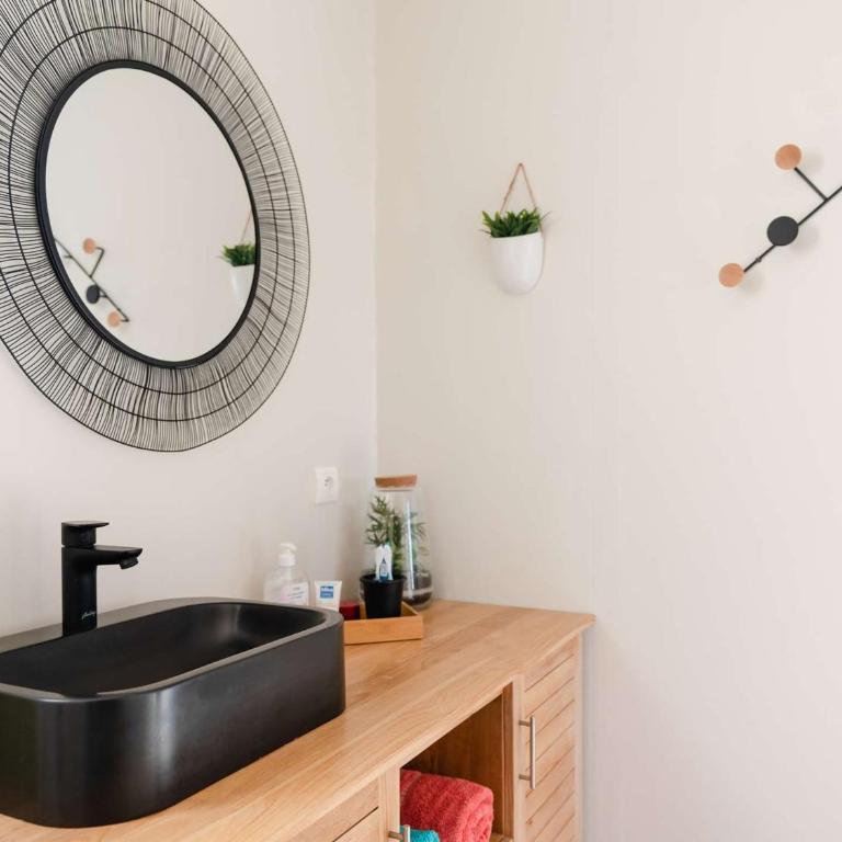 Pavillon climatisé 6 pers proche plage avec terrasses, wifi, parking privé, et tout confort à Narbonne-Plage - FR-1-409-209 - Villa - 16
