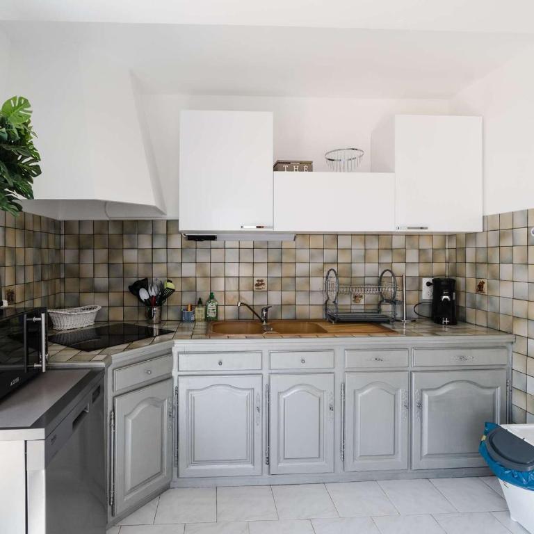 Villa familiale spacieuse à Narbonne-Plage pour 6 pers, parking privé, animaux admis - FR-1-409-194 - Villa - 2
