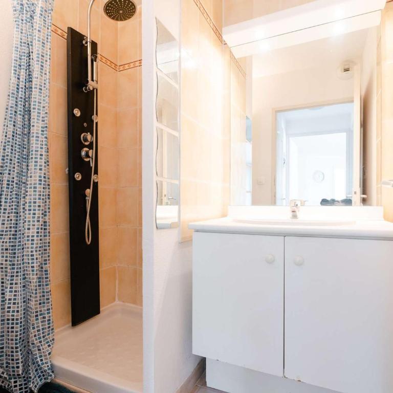 Charmant T2 en rez-de-jardin avec piscine, garage et WIFI à Narbonne-Plage - FR-1-409-208 - Apartment - 9