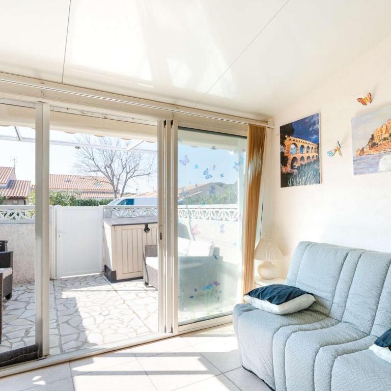 Pavillon Studio Mezzanine Climatisé avec Piscine et WIFI, Proche Plage à Gruissan - FR-1-409-240 - Villa - 2