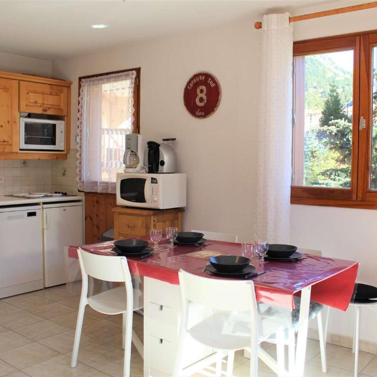 Appartement cosy 3 pièces, 4 couchages, proche des pistes et commerces à Vars Les Claux - FR-1-330B-212 - Apartment - 1