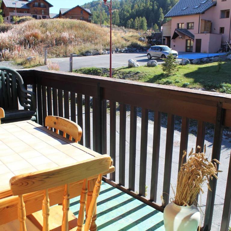 Appartement cosy 3 pièces, 4 couchages, proche des pistes et commerces à Vars Les Claux - FR-1-330B-212 - Apartment - 13