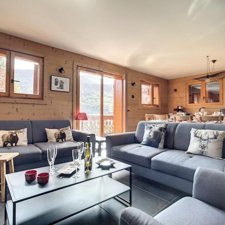 Chalet à Méribel avec Jacuzzi et Parking, 4 Chambres - FR-1-688-64 - Chalet - 2
