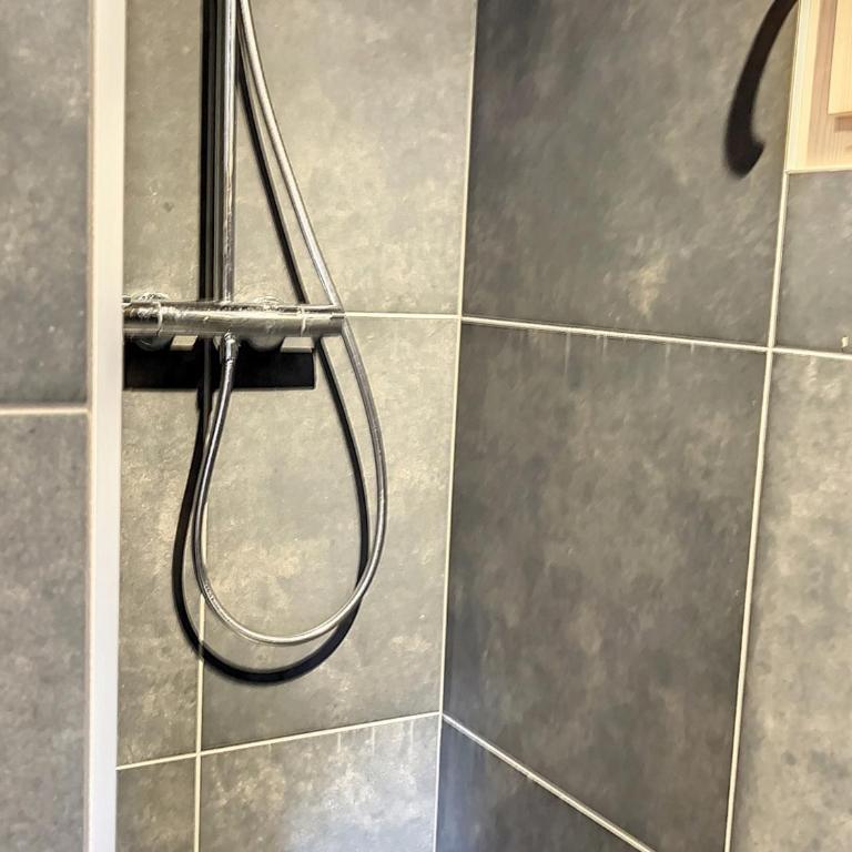 Chalet à Méribel avec Jacuzzi et Parking, 4 Chambres - FR-1-688-64 - Chalet - 11