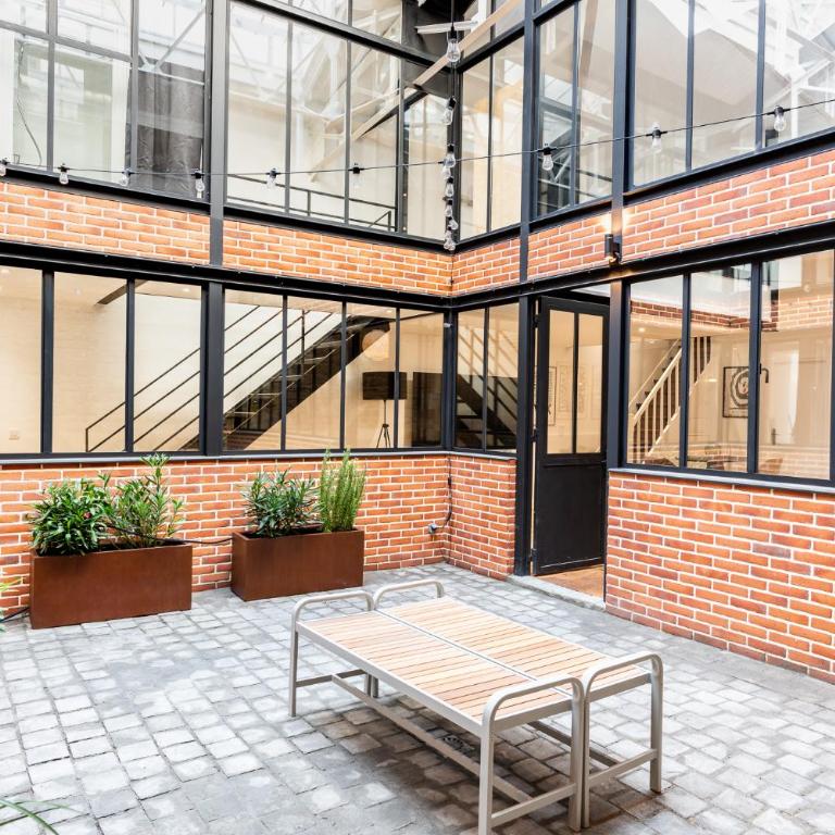 Fantastic Architect Loft - 10 guests - near Metro - Appartement - 14