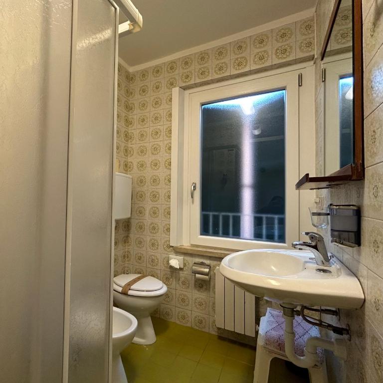 Hotel "ALBERGO DA PINA" - Camera Matrimoniale - 5