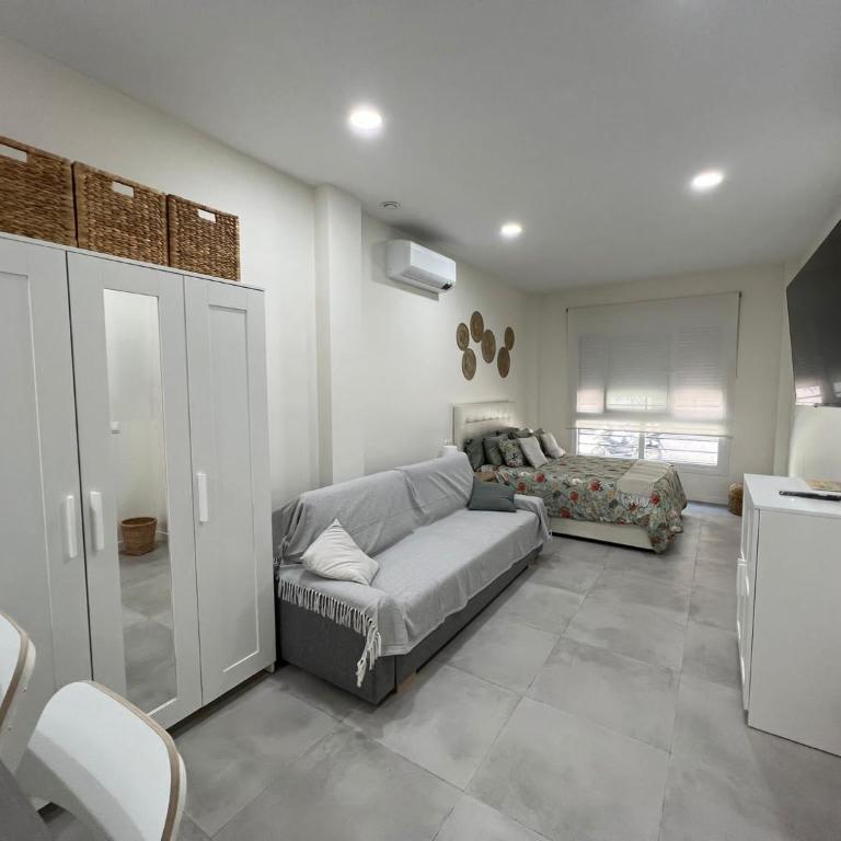 Málaga centro estudio precioso 4 - Apartamento de 1 dormitorio - 7