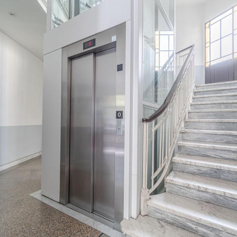 GuestHost - Crocetta District! Bright & Roomy Apartment - Appartamento con 2 Camere da Letto - 24