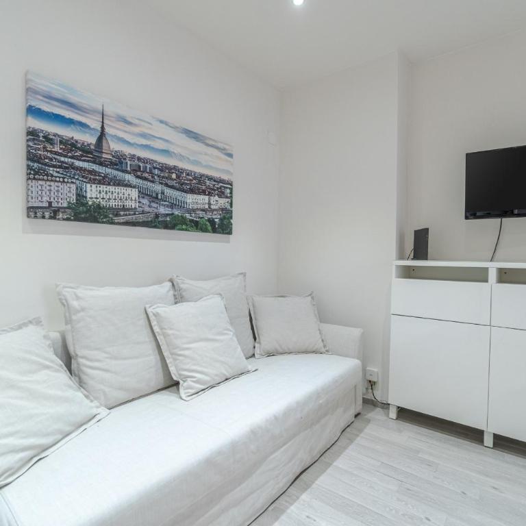 GuestHost - Crocetta District! Bright & Roomy Apartment - Appartamento con 2 Camere da Letto - 1