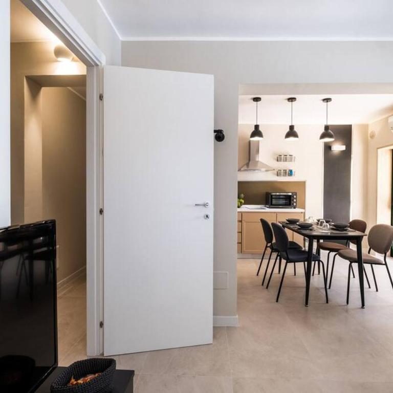 Fram Luxury Apartment - Via Leonardo Da Vinci - One-Bedroom Apartment - 33