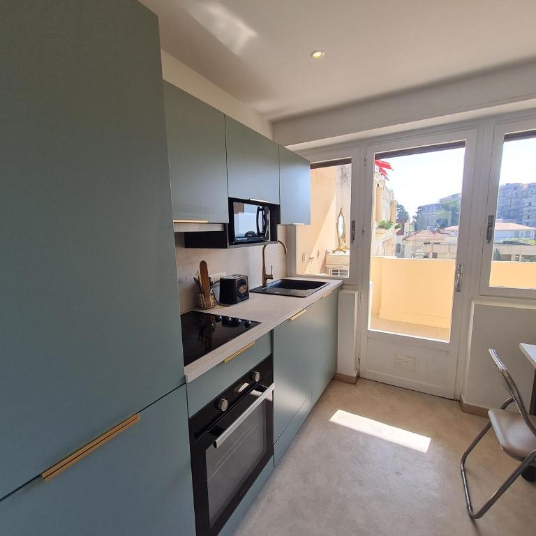 T3 LE PRESIDENT PROCHE PINEDE - Appartement 2 Chambres - 9