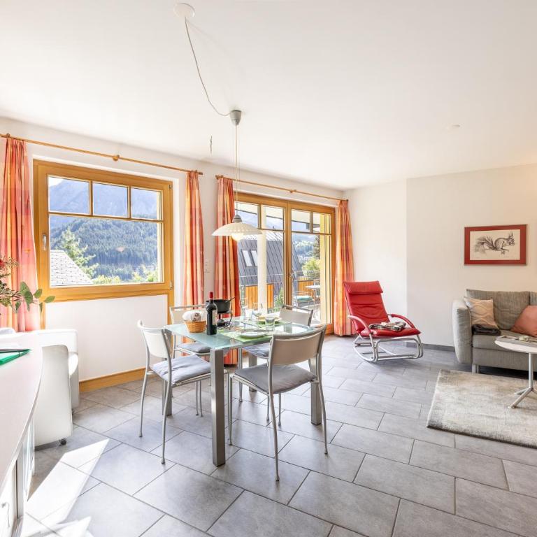 Trü-Sura Nr. 7 - Apartment mit Blick auf die Berge - 2