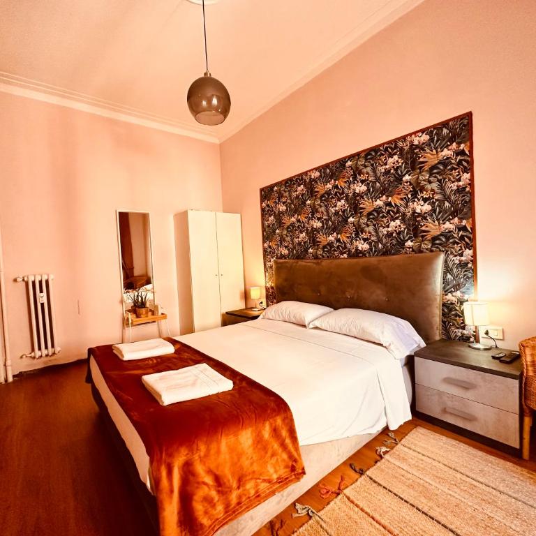 Pardis Guest house - Camera Matrimoniale Standard con Bagno in Comune - 2