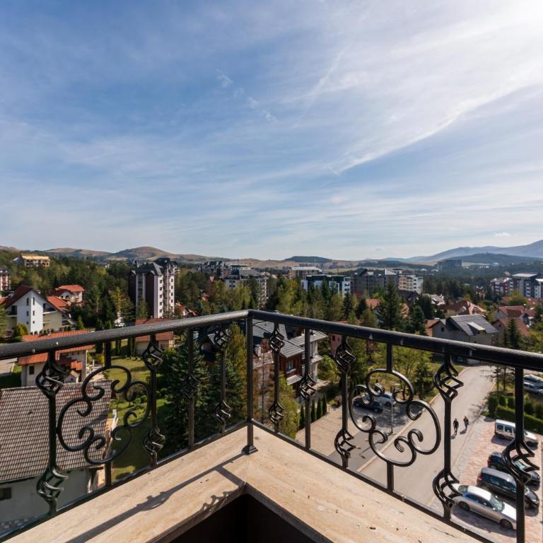 Queen of Zlatibor - Penthaus Apartman - 18