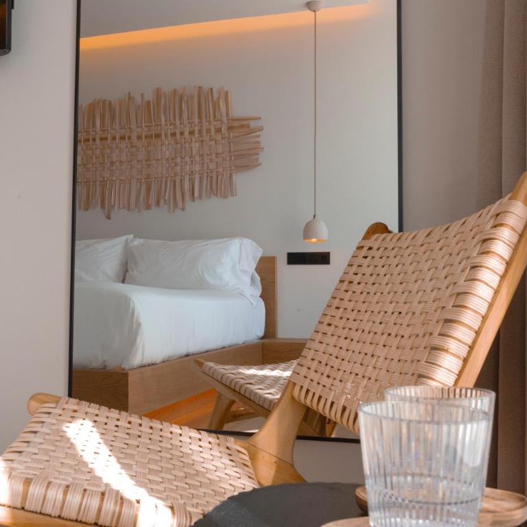 Malates Slow Boutique Hotel - Habitación con cama grande y vistas al mar - 3