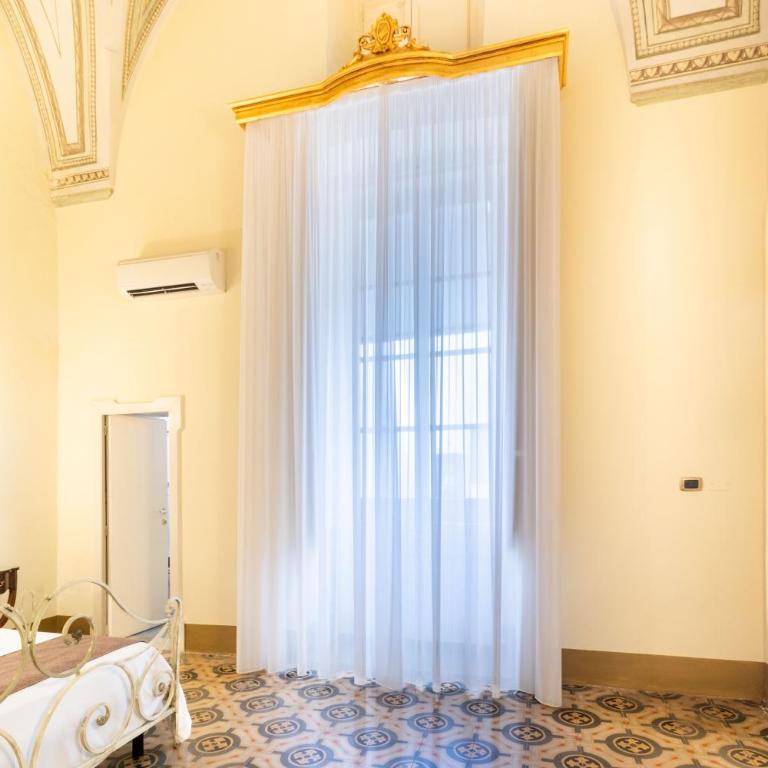 Palazzo Zacà - Camera Matrimoniale - 6