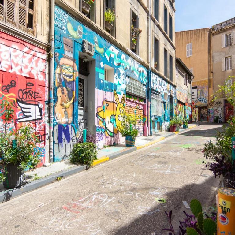 Appartement T4 cours Julien proche Vieux-Port - parking gratuit - Appartement 3 Chambres - 2