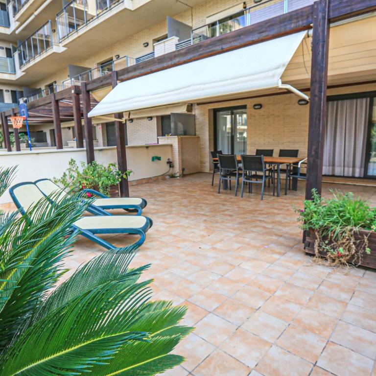 LITORAL COSTA DORADA - MARINA BAJO Only families - Apartamento de 3 dormitorios - 45