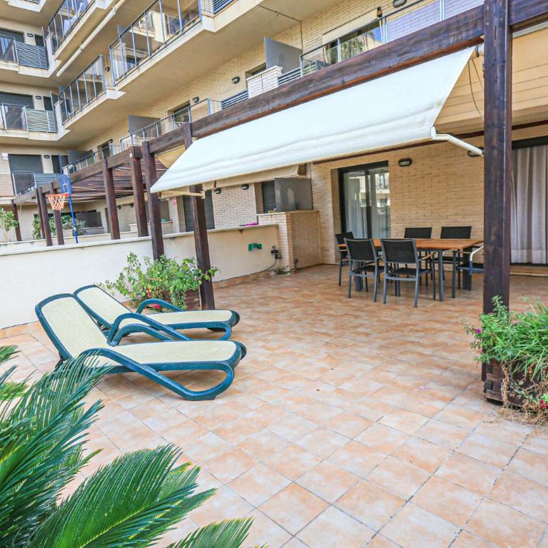 LITORAL COSTA DORADA - MARINA BAJO Only families - Apartamento de 3 dormitorios - 49