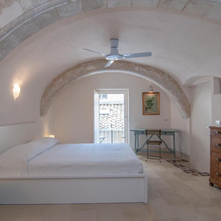 Palazzo Degli Olivi - Appartamento con 2 Camere da Letto - 8