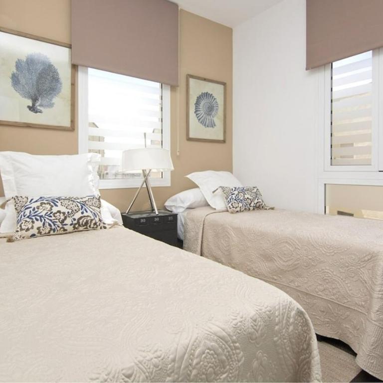 Apartamento Embajadores -No Ascensor- - Three-Bedroom Apartment - 9