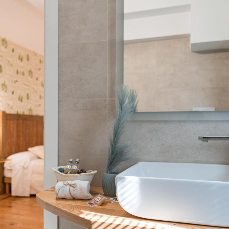 Acqua di Civita Beauty & Rooms IL PONTE - Camera Matrimoniale con Terrazza - 25