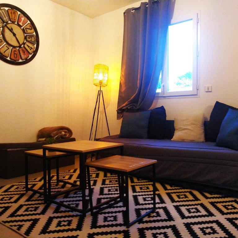 Le Clos Andrée - Charmante maison 8 personnes - 5 lits - Climatisation réversible RDC - Parking 3 véhicules - Garage - Zone Nord Montauban - Terrasse et jardin - Maison 3 Chambres - 16