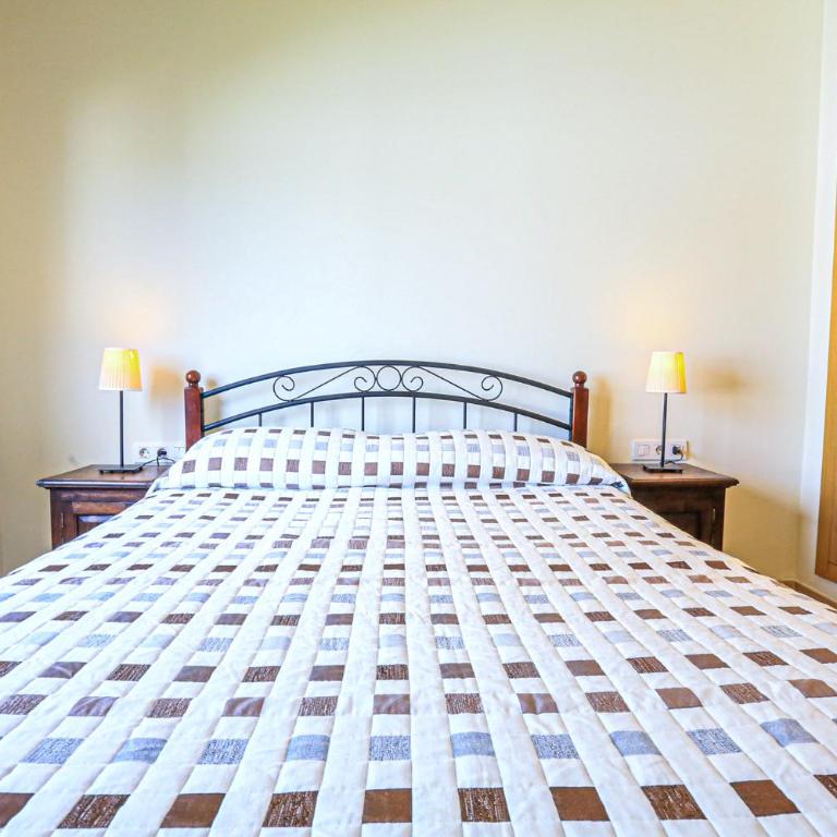 LITORAL COSTA DORADA - PASSEIG DEL MAR Only families - Three-Bedroom House - 21