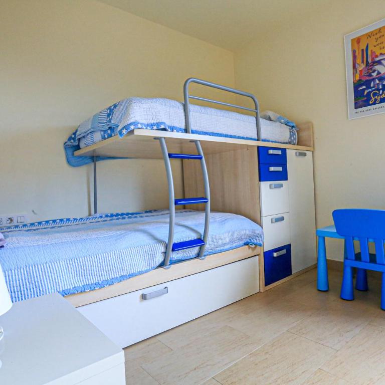 LITORAL COSTA DORADA - PASSEIG DEL MAR Only families - Three-Bedroom House - 27