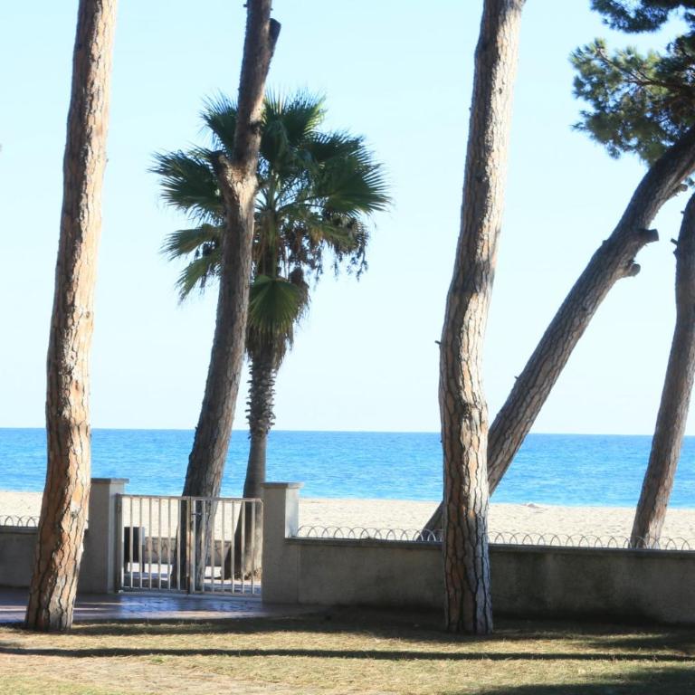 LITORAL COSTA DORADA - PINS I MAR Only families - Apartamento - Planta baja - 30