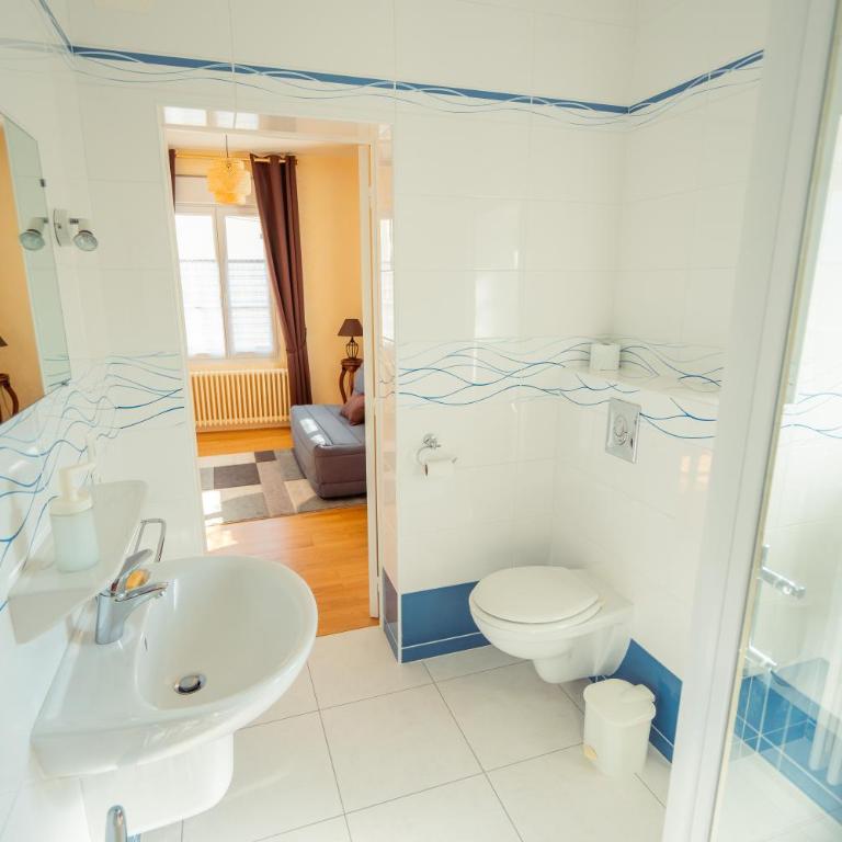 RELAIS SAINT JACQUES - Deluxe Quadruple Room - 7