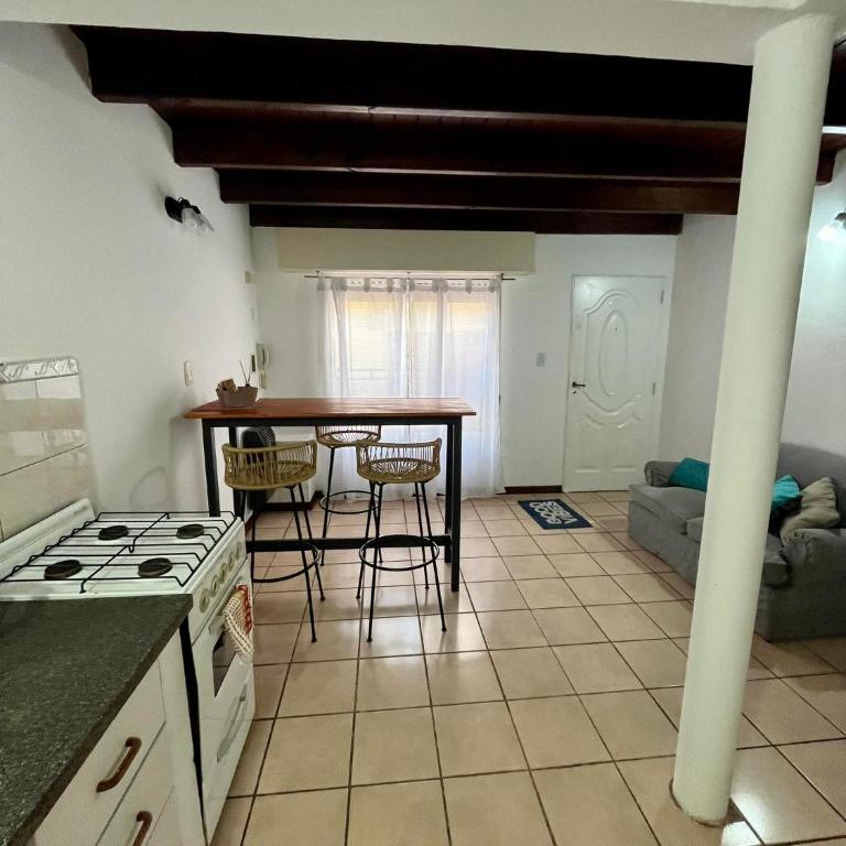 Complejo Alberdi depto 4 - Apartamento de 1 dormitorio - 12