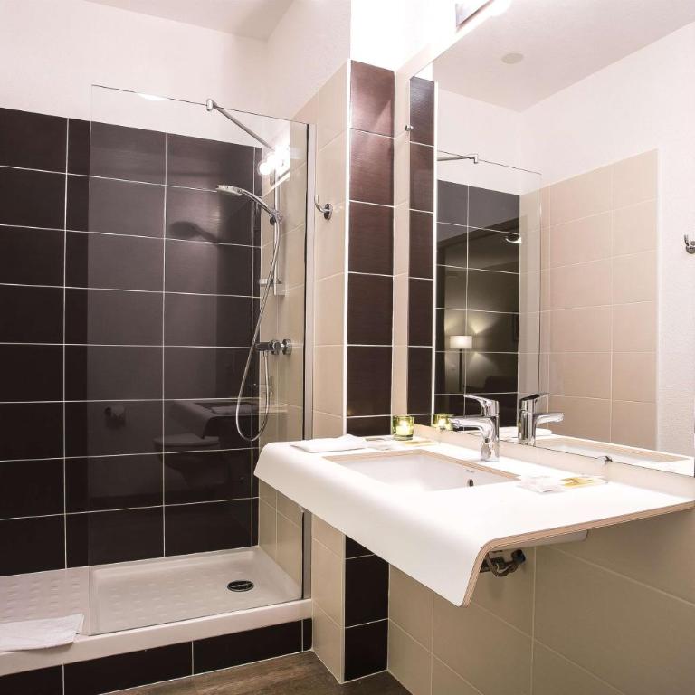 Kyriad Chambéry Centre - Hôtel et Résidence - Chambre Double Standard - 4