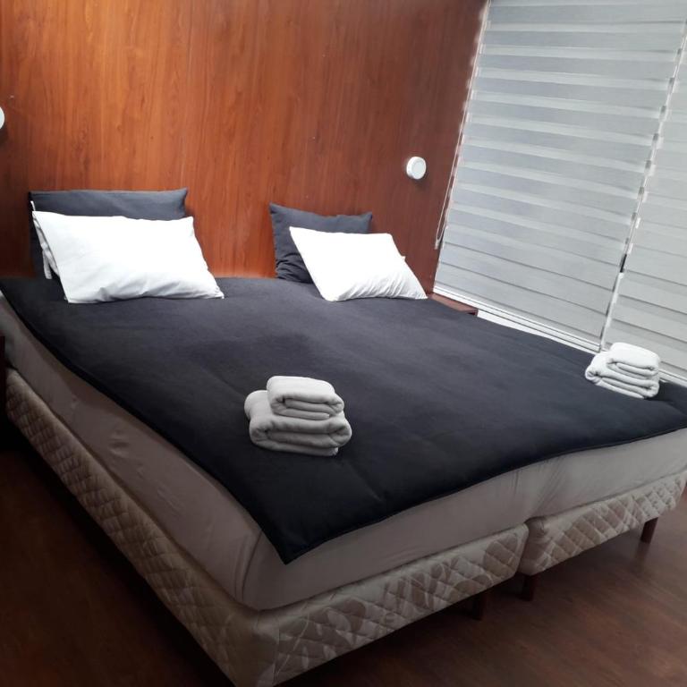 Onkel Inn Wagon Sleepbox Uyuni - Habitación Familiar con baño - 1