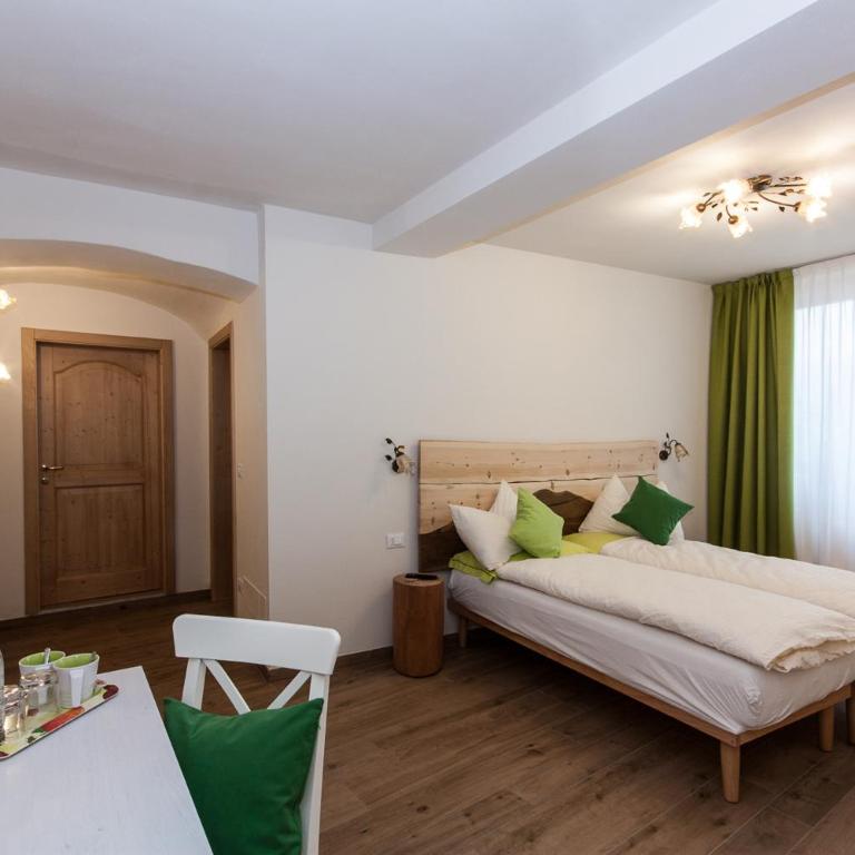 B&B Incanto - Camera Familiare con Bagno Privato - 2